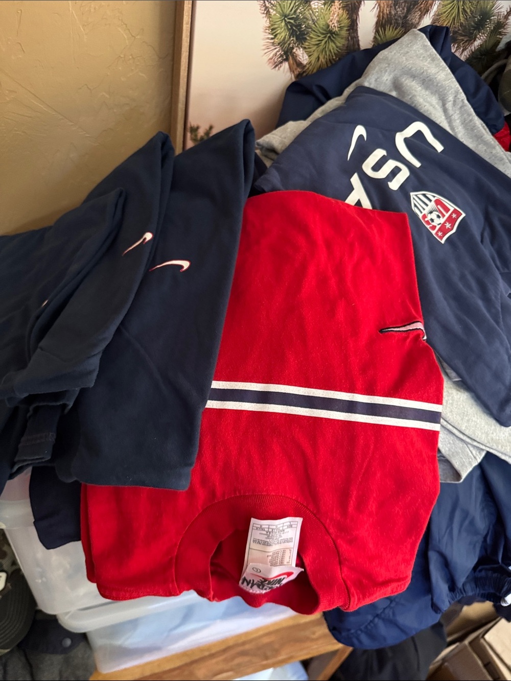 US Soccer Gear - Lot L-XL Nike Ts Sweatshirt Rain Gear (Stormfit) Red White Blue